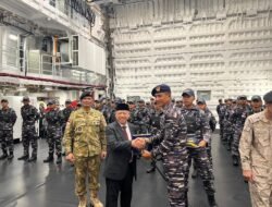 Dari Italia Ke Indonesia, KRI Brawijaya-320 Singgah di Jeddah