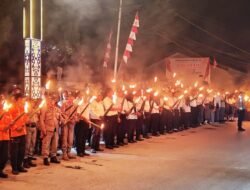 Polres Fakfak Gelar Upacara Taptu dan Pawai Obor Peringati HUT ke-80 Kemerdekaan RI