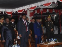 Polda Papua Barat Ikuti Upacara Taptu dan Pawai Obor Peringatan HUT ke-80 Kemerdekaan RI