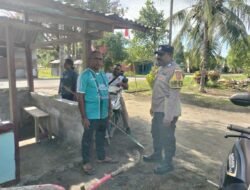 Melalui Door to Door System, Bhabinkamtibmas Kampung Uri Ajak Warga Binaan Jaga Sitkamtibmas