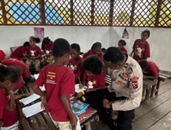 Polres Pegunungan Bintang Terus Kawal Generasi Emas Papua Lewat Program Si-IPAR Operasi Rasaka Cartenz 2025