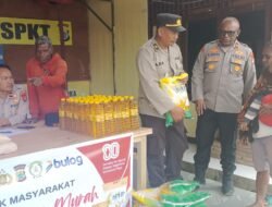 Polres Pegunungan Arfak dan Bhayangkari Gelar Gerakan Pangan Murah