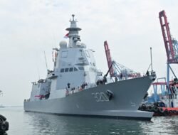 Panglima TNI Dampingi Menhan RI Sambut Kedatangan KRI Brawijaya-320 Di Tanah Air