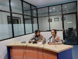 Sinergi Ditlantas Polda Papua dengan RRI Pro 1 Jayapura, Patroli Udara Sampaikan Informasi Lalu Lintas Terkini