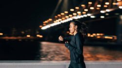 Olahraga Malam, Cara Asyik Jaga Jantung Tetap Sehat
