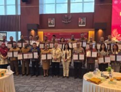 Polda Papua Terima Penghargaan dalam Peluncuran Piagam Wajib Pajak dan Sosialisasi Coretax 2025