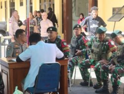 Wujudkan Personel Sehat dan Bugar, Polres Puncak Jaya Ikuti Pemeriksaan Kesehatan Gratis dari Puskesmas Mulia