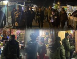 Selalu menjaga kewaspadaaan, polres tolikara kembali gelar patroli jalan kaki pada malam hari di seputaran kota karubaga