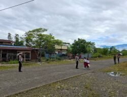 Polres Yahukimo dan Brimob Polda Papua Gelar Strong Point di Lokasi Keramaian, Tingkatkan Rasa Aman Warga