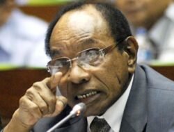 Fredy Numberi Tegaskan Tidak Ada Negara yang Memerdekakan Papua, Termasuk Belanda