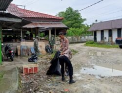 Menjelang 1 Desember, Personel Gabungan Gelar Karya Bhakti di Pasar Sentral Mararena