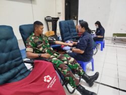 Semangat Kemanusiaan, Personel Kodim 1310/Bitung Turut Partisipasi Donor Darah Di HUT PT. Pertamina Ke-68