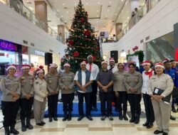 Polda Papua Hadirkan Christmas Carol di Mall Jayapura, Ciptakan Suasana Natal yang Aman dan Damai