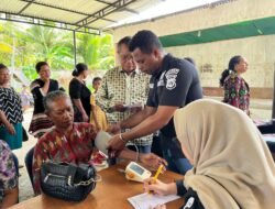 Polres Merauke Gelar Bakti Kesehatan Gratis di Gereja Katolik St. Mikael Kuda Mati
