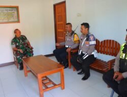 Perkuat Sinergitas TNI-Polri, Satlantas Polres Waropen Laksanakan Silaturahmi ke Koramil 1709-03/Waropen Bawah