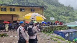 Jaga Stabilitas Keamanan, Aparat Gelar Patroli Dialogis di Distrik Tembagapura