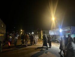 Polres Tolikara Pastikan Ibadah Tarawih Hari Ke-10 di Karubaga Berlangsung Aman dan Kondusif