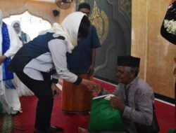 Wakapolda Papua Barat Hadiri Pengajian Ramadhan dan Berikan Santunan Anak Yatim di Masjid Ridwanul Bahri Fasharkan