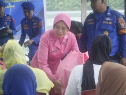 Dit Polairud Polda Papua Gelar Bakti Sosial Presisi, Pererat Silaturahmi dengan Masyarakat Pesisir di Abe Pantai