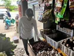 Satreskrim Polres Nduga Cek Harga Bahan Pokok di Kenyam