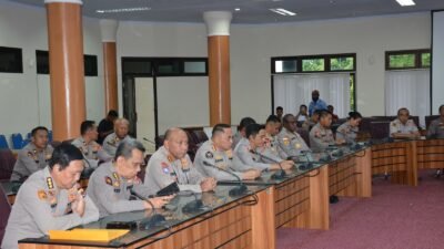 Polda Papua Perkuat SDM Polri Melalui Kerja Sama dengan Universitas Cenderawasih dan Pembukaan Kelas Magister Hukum