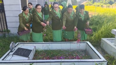 Peringati HUT ke-80 Persit Kartika Chandra Kirana Tahun 2026, Anggota dan Pengurus Persit KCK Cabang LXII Kodim 1310 Bitung Gelar Ziarah Rombongan