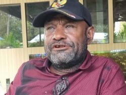 Jhon Maurits Suebu selaku Tokoh Adat Sentani Ajak Masyarakat Tidak Terprovokasi Aksi 1 Mei yang Diklaim sebagai Hari Aneksasi