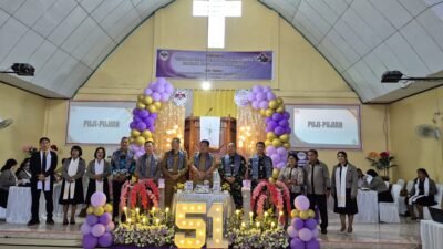 Wujud Sinergi TNI dan Pemerintah Daerah Dalam Kehidupan Beragama, Dandim 1310/Bitung Bersama Wakil Walikota Bitung Hadiri Ibadah Syukur HUT ke-51 GMIM Maranatha Kasawari 