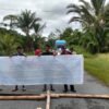 Aksi Pemalangan Jalan di Kampung Srum Berhasil Dimediasi Kapolsek Bonggo
