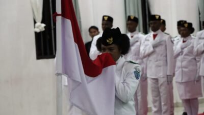 Paskibraka Tolikara Dikukuhkan, Siap Kibarkan Sang Merah Putih di HUT ke-81 RI
