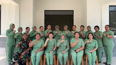 Pererat hubungan Silaturahmi dan Kekeluargaan, Ketua Persit KCK Cabang LXII Kodim 1310/Bitung Ny. Meryah Dewa Made melaksanakan Kunjungan kerja ke Ranting 03 persit KCK Koramil 1310-02/Lembeh