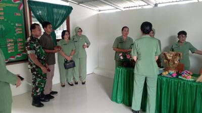 Pererat Silaturahmi dan Pembinaan Anggota, Ketua Persit KCK Cabang LXII Kodim 1310/Bitung Ny. Meryah Dewa Made Kunjungi Ranting 5 Dimembe dan Ranting 2 Bitung